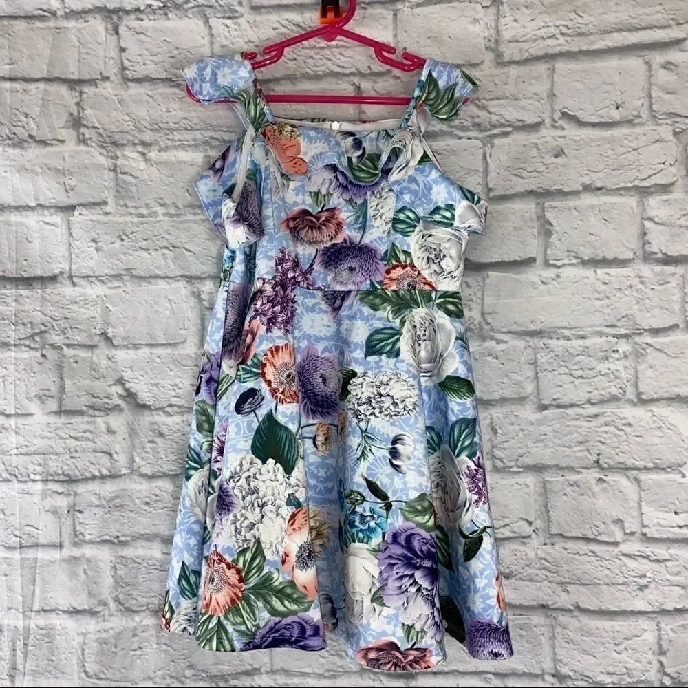 Pippa & Julie floral print dress with ruffles and flare bottom sz 6 girls